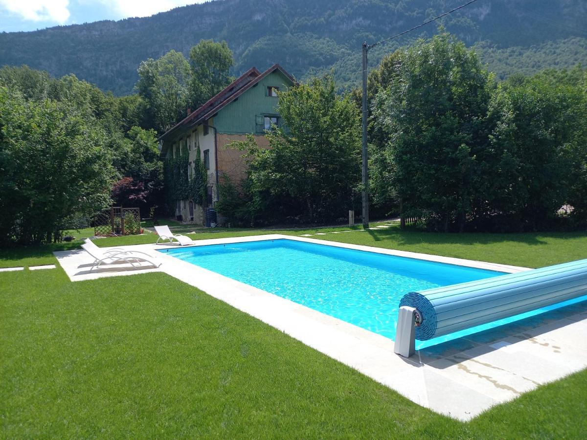 La Clairiere Du Moulin Bed and Breakfast Lepin-le-Lac Εξωτερικό φωτογραφία