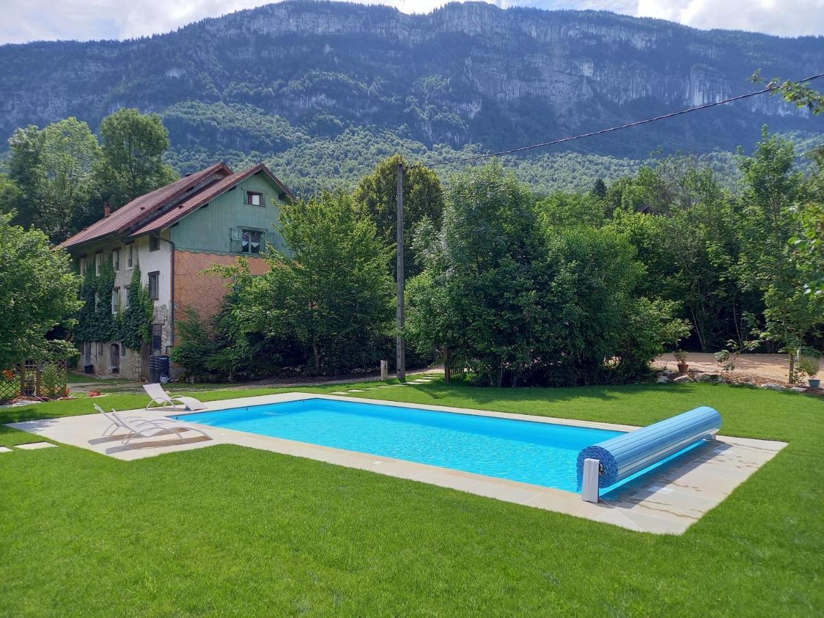 La Clairiere Du Moulin Bed and Breakfast Lepin-le-Lac Εξωτερικό φωτογραφία