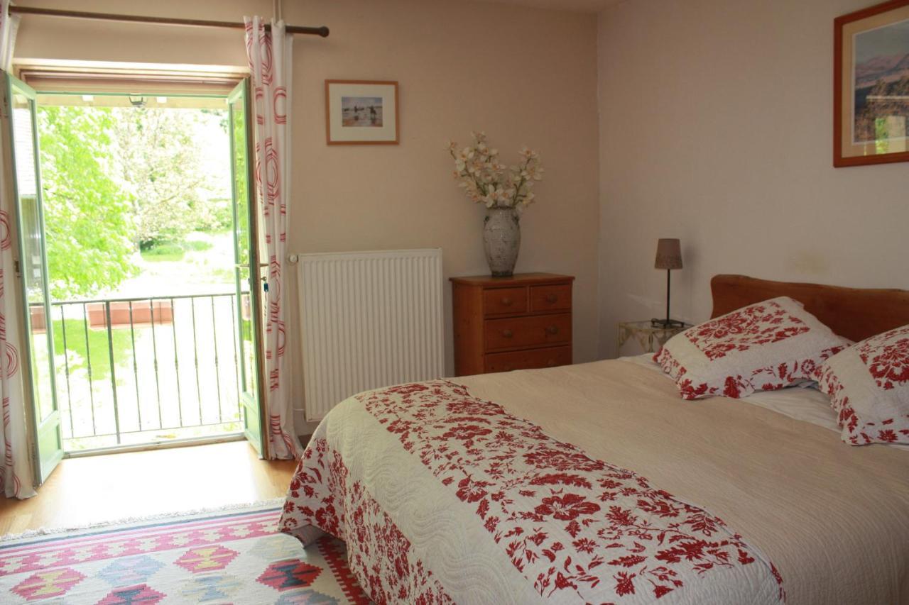 La Clairiere Du Moulin Bed and Breakfast Lepin-le-Lac Εξωτερικό φωτογραφία